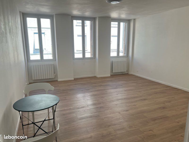 Appartement 3 pièces 75 m² · à Saint-Claude · 75 m² · 490 €
