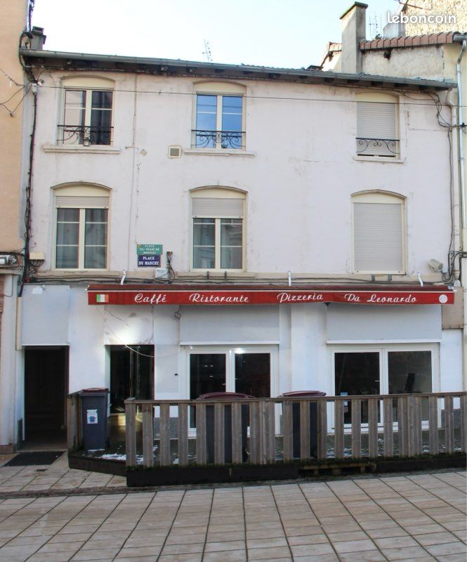 Appartement 5 pièces 550 m² · à Tarare · 550 m² · 600 000 €