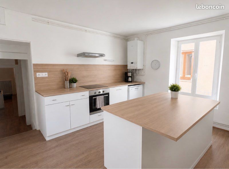 Appartement 3 pièces 92 m² · à Ambert · 92 m² · 640 €