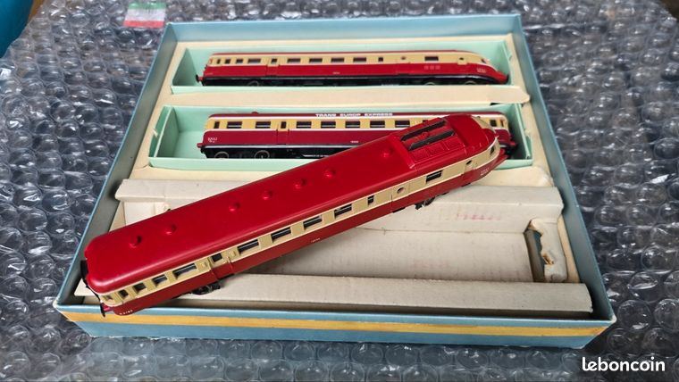 ZH047 LIMA Locomotive Ho 1005 Fausse motrice 1 RGP pas d'amenagement interieur | UK