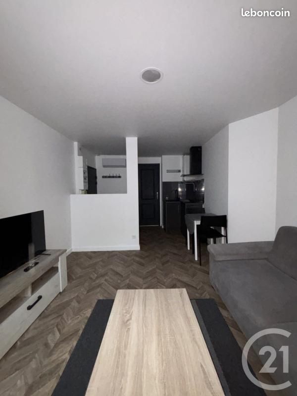 Appartement 1 pièce 19 m² · à Moulins · 19 m² · 390 €/mois