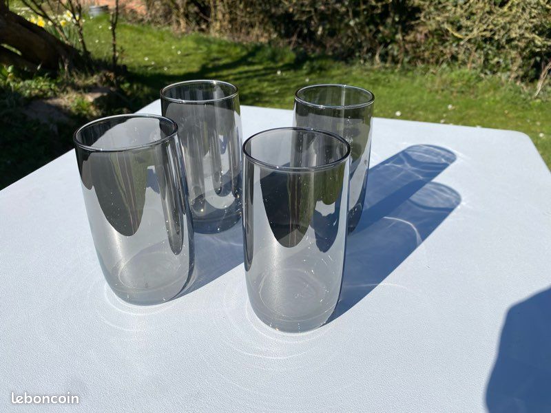 Lot de verres effet miroir gris Arts de la table
