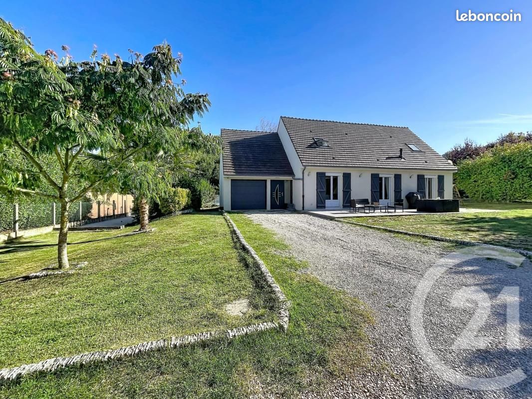 Maison 7 pièces 159 m² · à Saint-Sauveur · 159 m² · 413 000 €