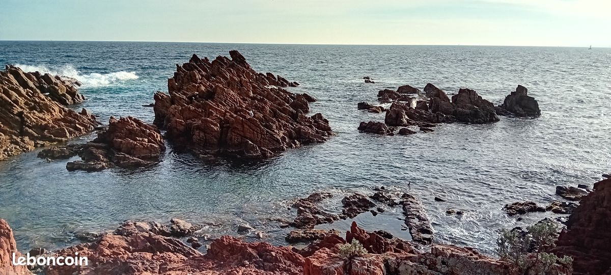 Saint Raphael - Corniche d Or - disponible suite desistement (image 8)