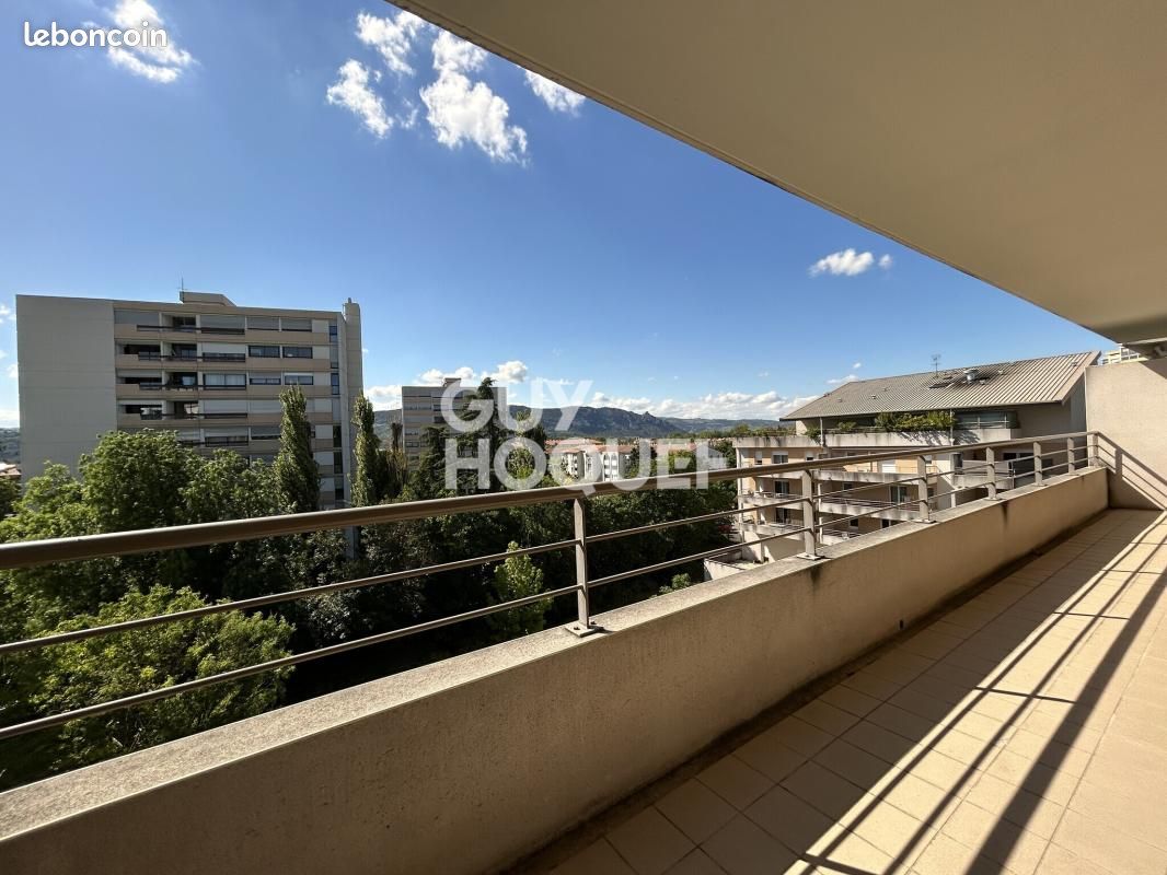 Appartement 5 pièces 111 m² · à Valence · 111 m² · 240 000 €