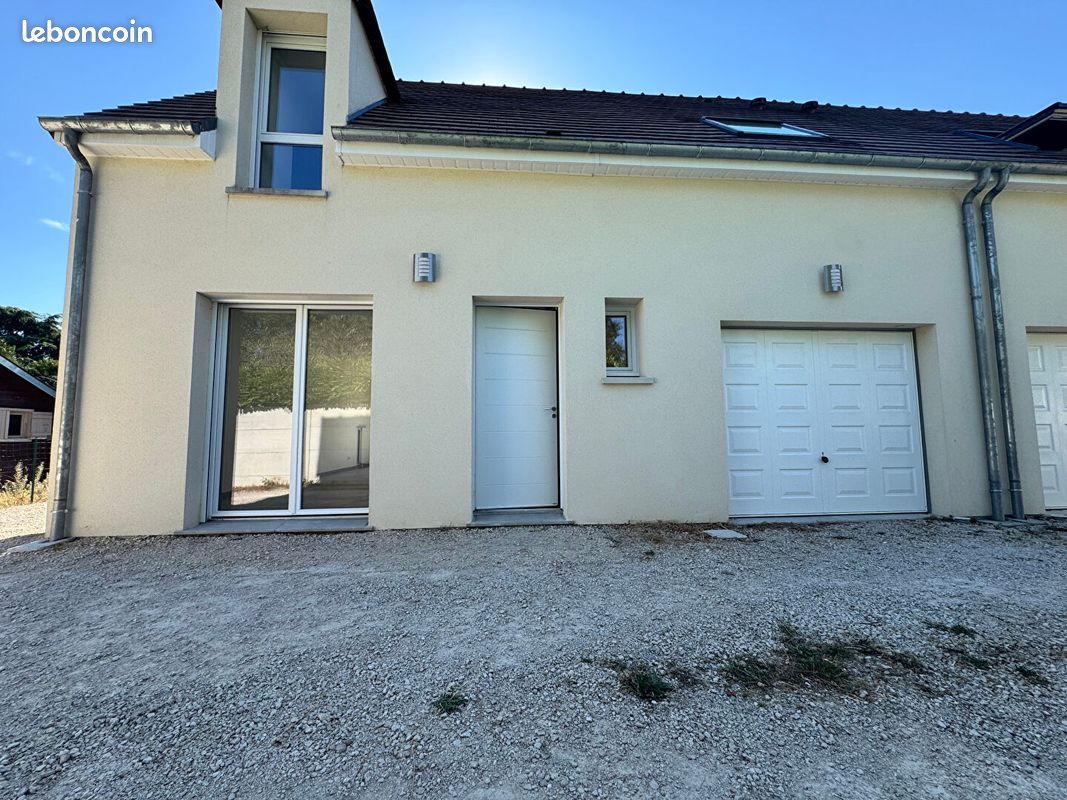 Maison 4 pièces 98 m² · à Chécy · 98 m² · 1 250 €