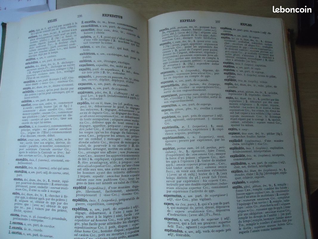 Dictionnaire LATIN/FRANCAIS Hachette (image 5)