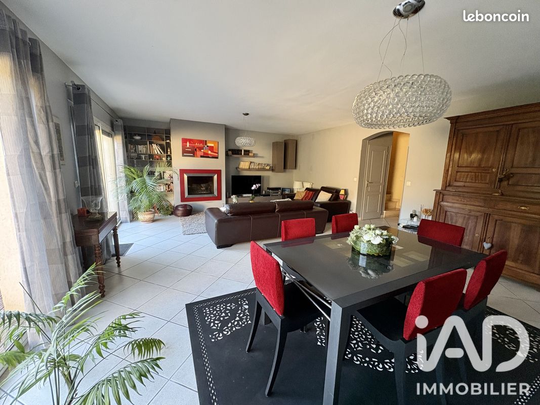 Maison 5 pièces 143 m² · au Bouscat · 143 m² · 695 000 €