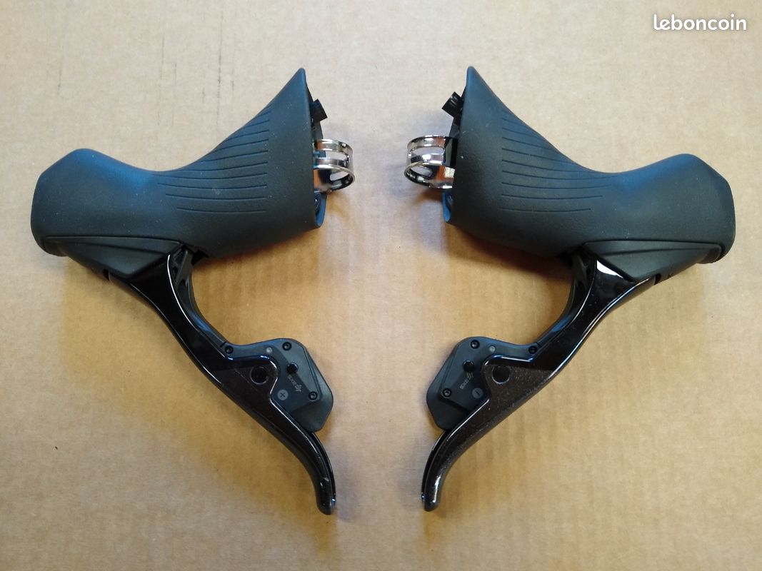 Leviers SRAM FORCE AXS D2 - SRAM - 74380 - Troc Vélo Leviers SRAM FORCE AXS D2 - SRAM - 74380 - Troc Vélo
