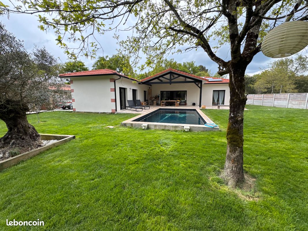 Maison 5 pièces 140 m² · à Le Barp · 140 m² · 639 000 €