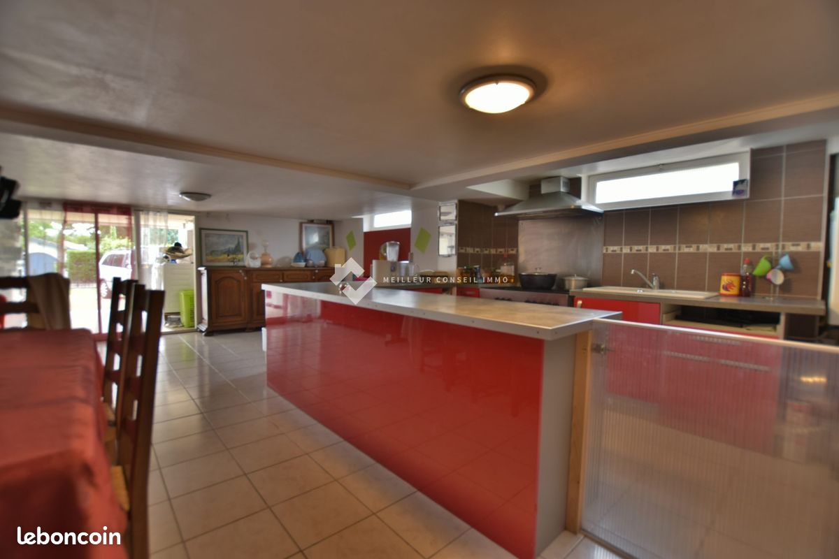 Maison 6 pièces 115 m² - Mont-de-Marsan 40000 (image principale 5)