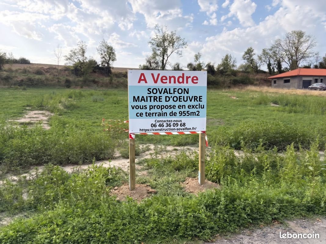 Terrain 955 m² · à Cournon-d'Auvergne · 955 m² · 129 900 €