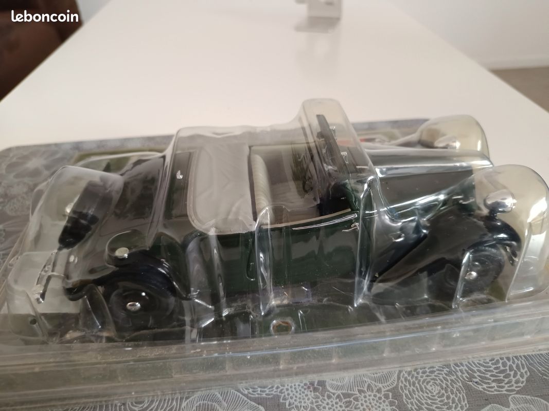 Solido Prestige 1/18 – Citroën Traction AV 11 Cabriolet 1938 – Bleu – Occasion (Boîte Défraîchie)