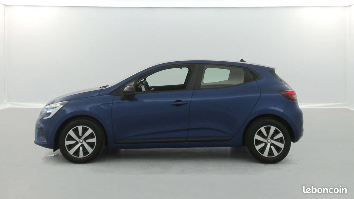RENAULT Clio TCe 90 Equilibre (image 2)