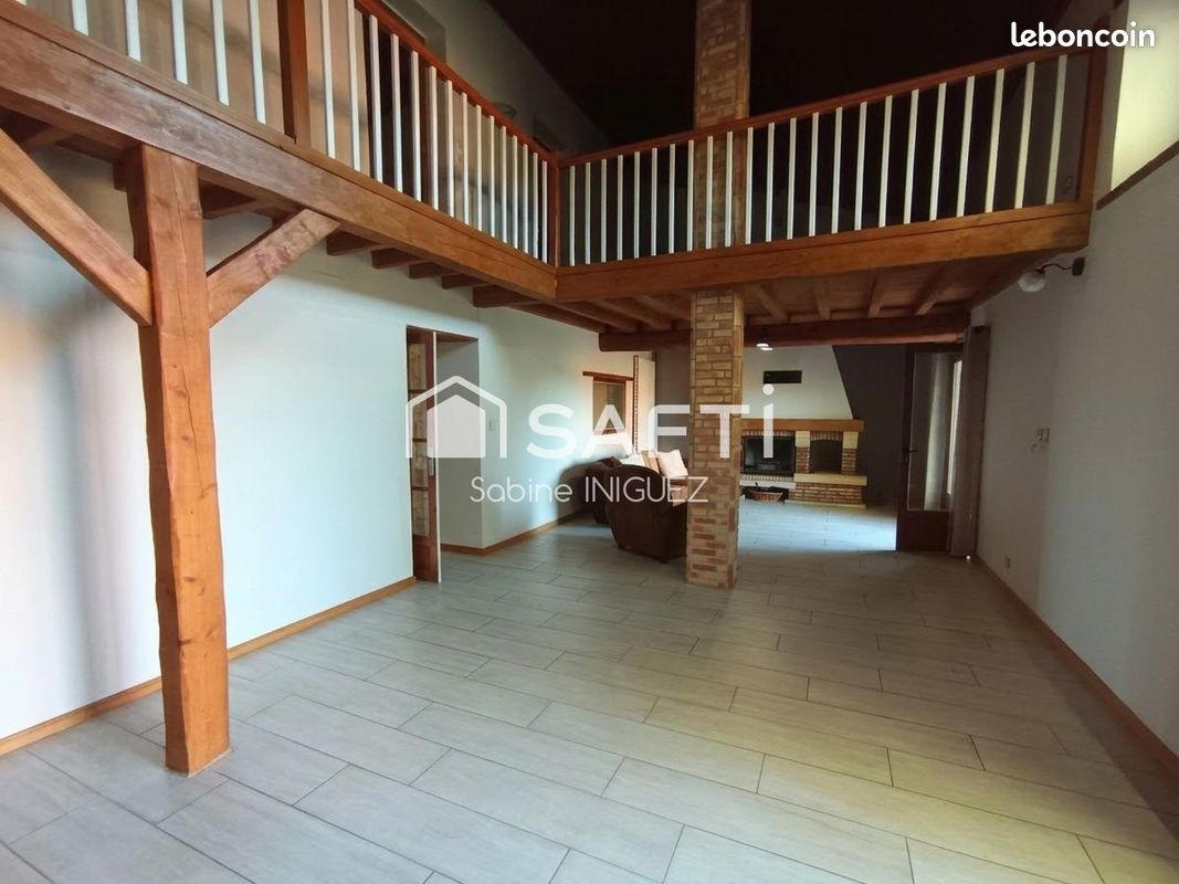Maison 5 pièces 170 m² · à Guitalens-l'Albarède · 170 m² · 275 000 €