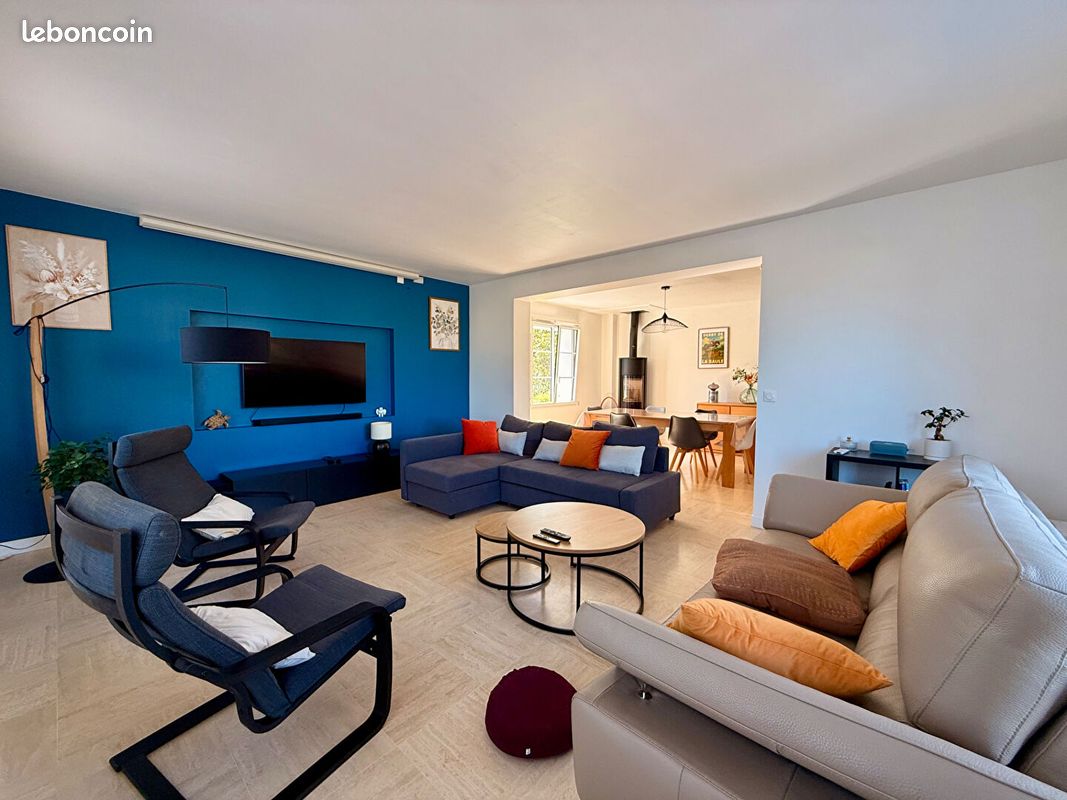Maison 6 pièces 234 m² · à Chambray-lès-Tours · 234 m² · 630 000 €