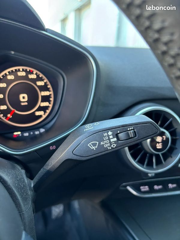 Audi TT III 2.0 TDI 184ch Ultra - Suivi d'entretien / Audi drive select / Sièges chauffants (image 18)