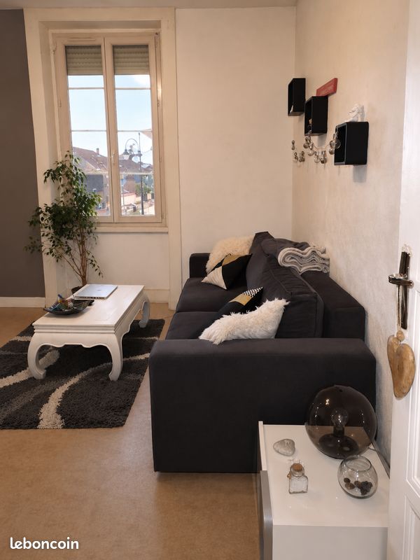 Appartement 2 pièces 45 m² · à Montrond-les-Bains · 45 m² · 445 €