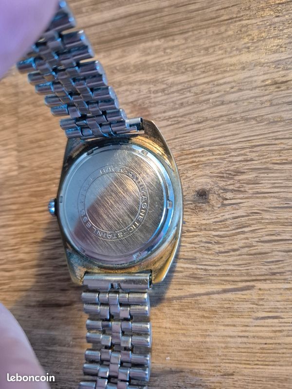 SOLO A 34.5MM 1960s Cal. Cupillard 233 60 Lebrocantheure Montre Vintage