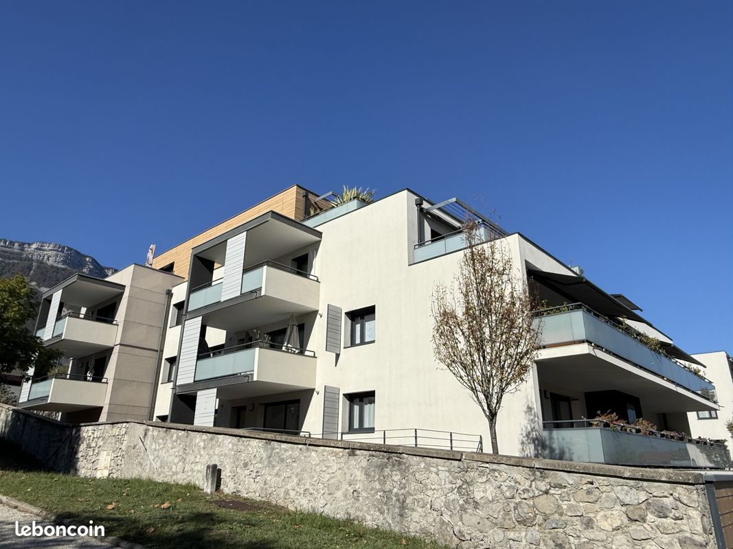 Appartement 3 pièces 63 m² · à Saint-Ismier · 63 m² · 298 000 €