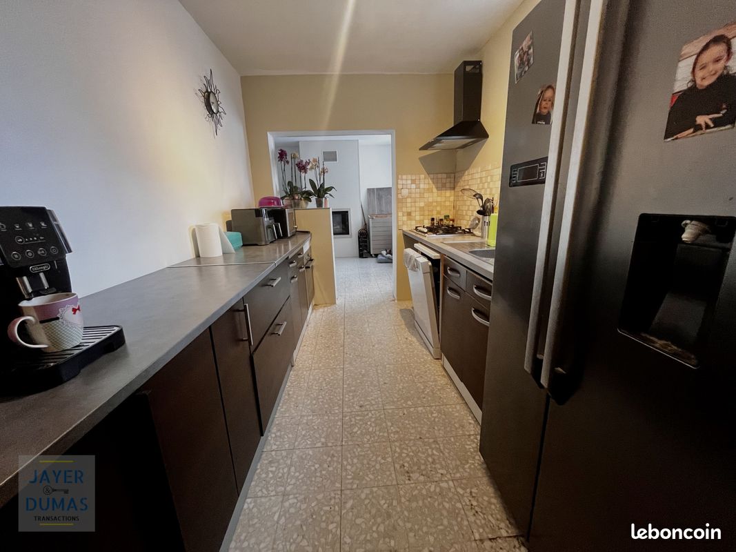 Maison 6 pièces 154 m² · à Épervans · 154 m² · 179 000 €