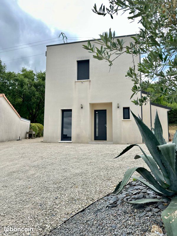 Maison 5 pièces 120 m² · à Angoulême · 120 m² · 1 150 €/mois