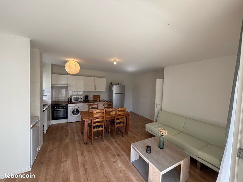 Appartement 4 pièces 81 m² · à Cenon · 81,3 m² · 257 000 €
