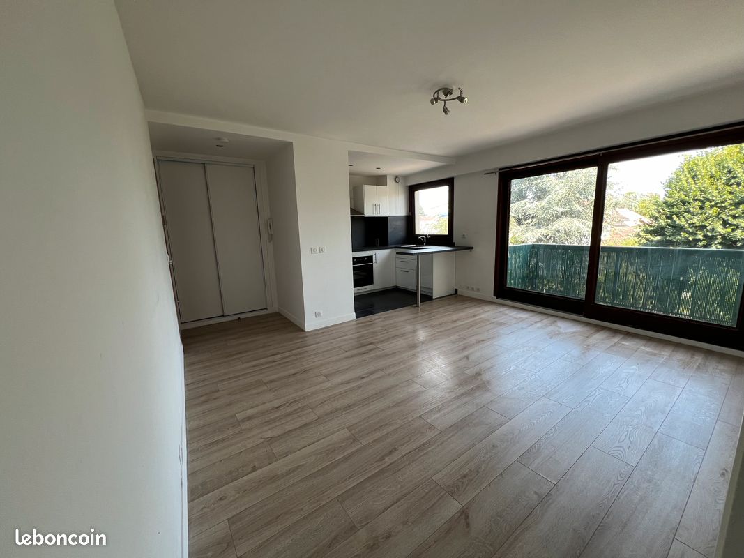 Appartement 2 pièces 43 m² · à Bry-sur-Marne · 43 m² · 1 050 €/mois