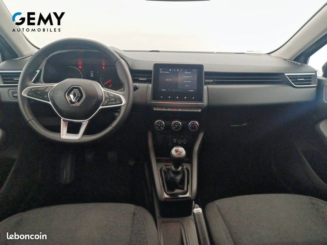 RENAULT Clio TCe 90 Equilibre (image 8)
