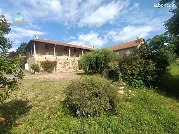 Maison 9 pièces 338 m²