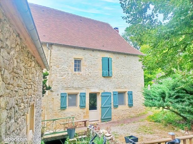 Maison 7 pièces 147 m²