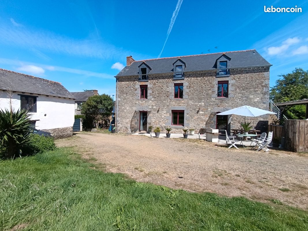 Maison 5 pièces 134 m² · à Québriac · 134 m² · 330 000 €