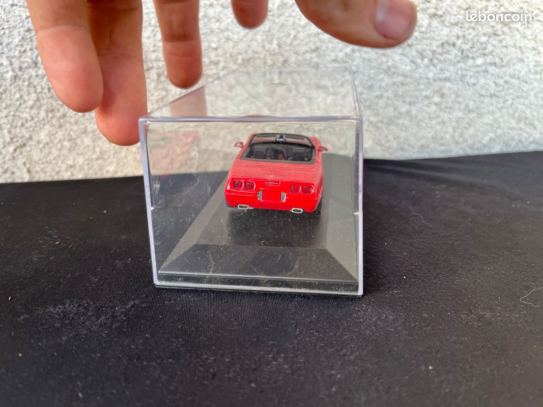 Chevrolet Corvette ZR 1 Cabrio - Details Cars Platinium 1/43 boite vitrine (image 4)