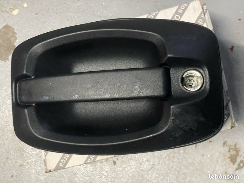 Poignée porte extérieur neuf (image 3)