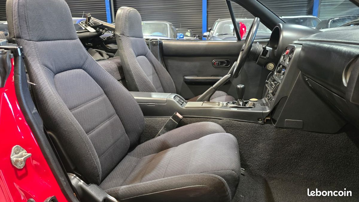 MAZDA MX-5 NA -1.6 115 -109 500 km -SUIVI COMPLET -3ème MAIN- (image 10)