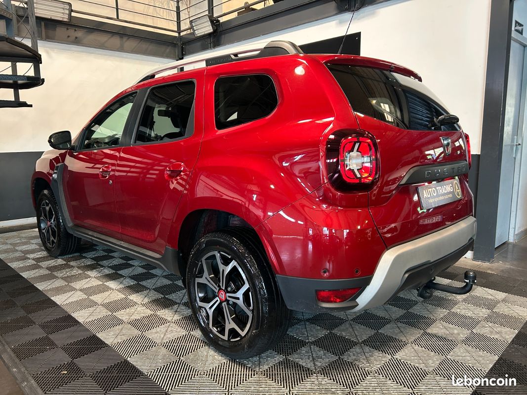 DACIA DUSTER Blue dCi 115 4x2 SL Techroad - Suivi Complet, 1ere Main, Courroie OK, Attelage (image 2)