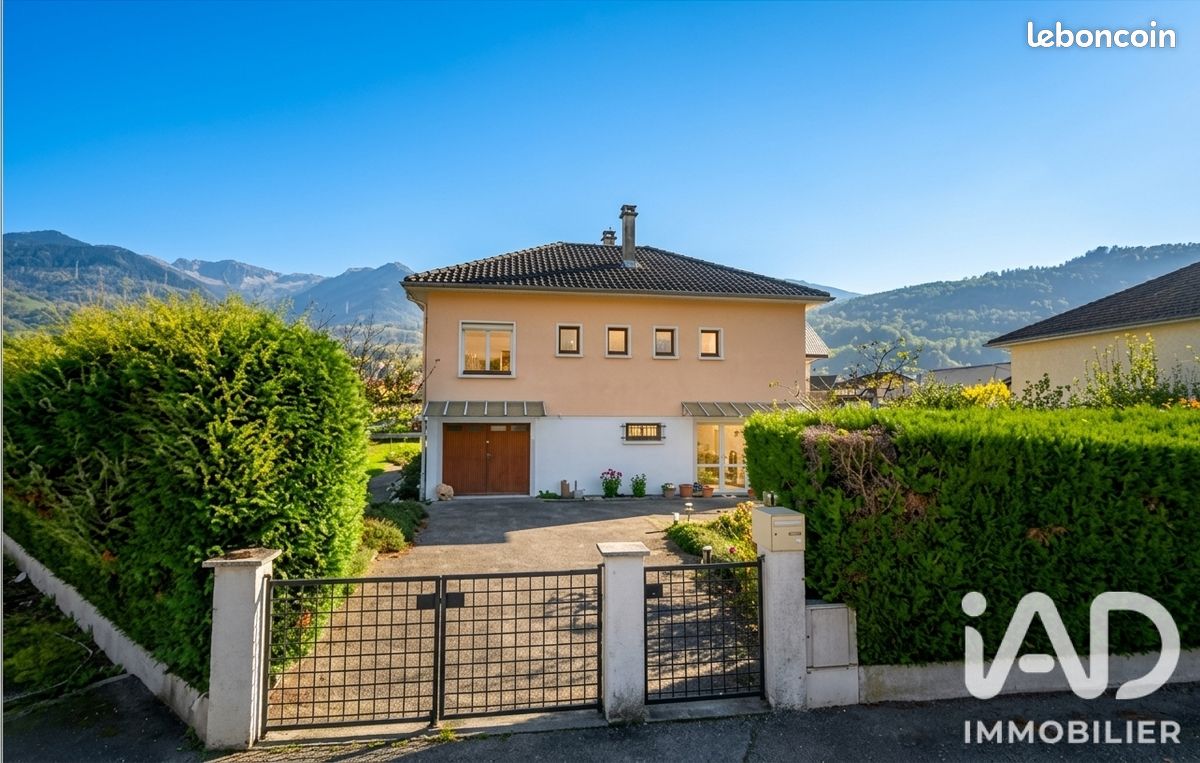 Maison 4 pièces 98 m² · à Valgelon-la Rochette · 98 m² · 240 000 €