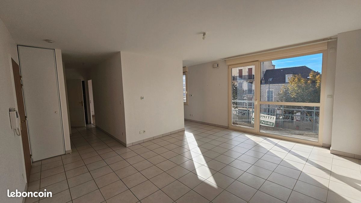 Appartement 2 pièces 54 m² · à Dijon · 53,5 m² · 165 000 €