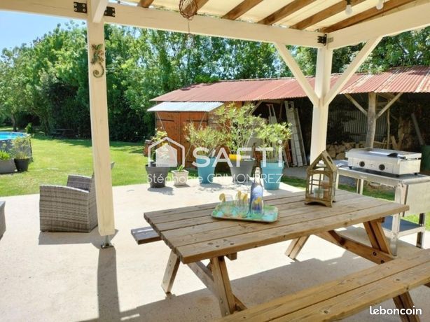 Maison 8 pièces 201 m²
