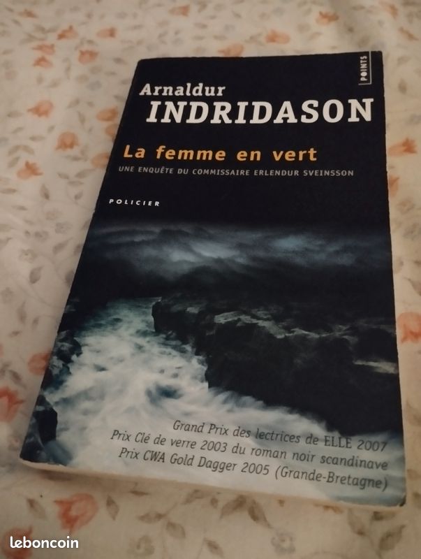 Livre la femme en vert. Indidrason (image 1)