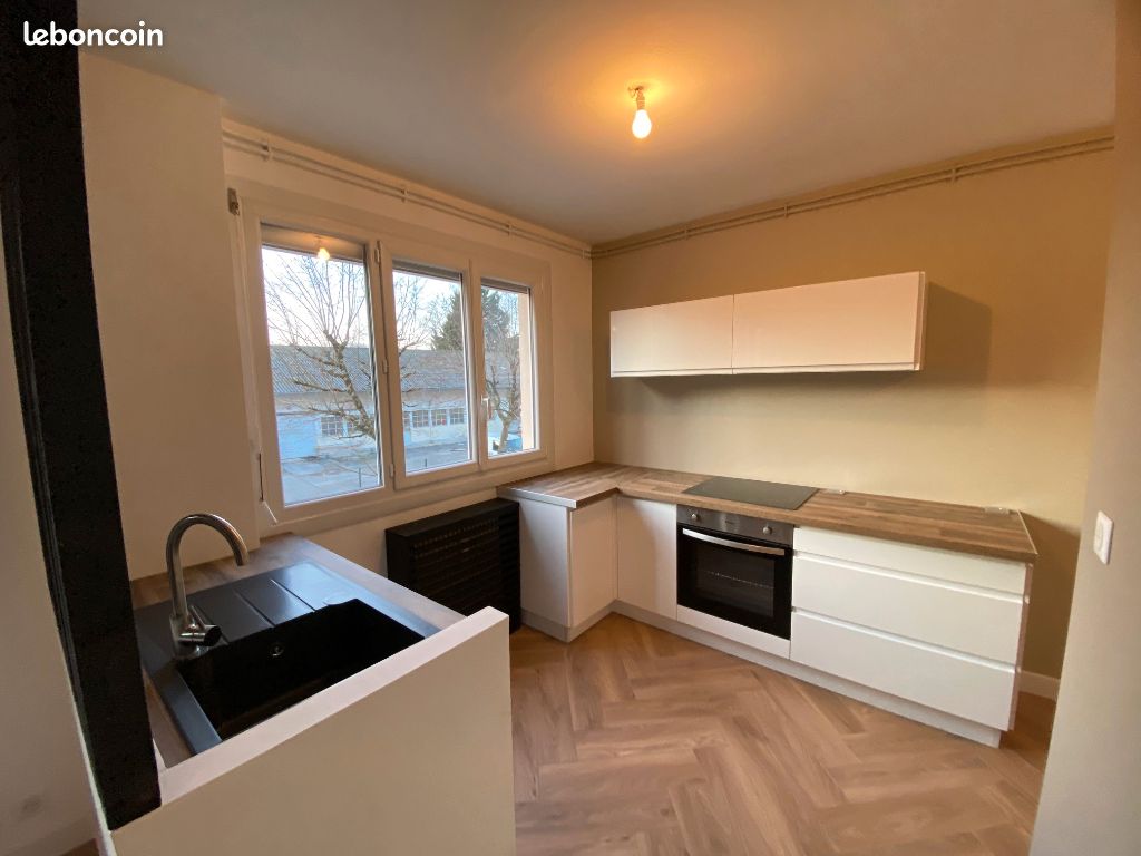 Appartement 2 pièces 42 m² · à Lons-le-Saunier · 42 m² · 88 900 €