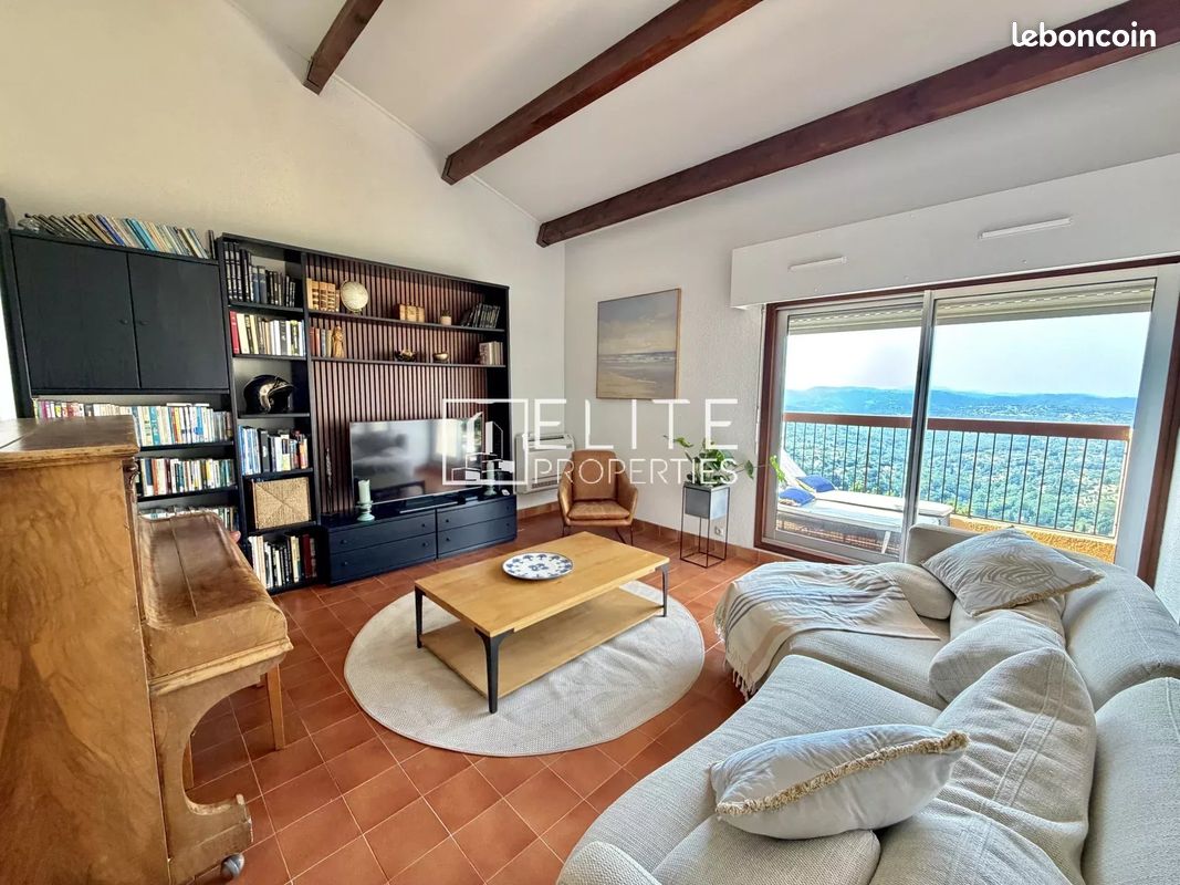 Appartement 5 pièces 98 m² · à Grasse · 98 m² · 410 000 €
