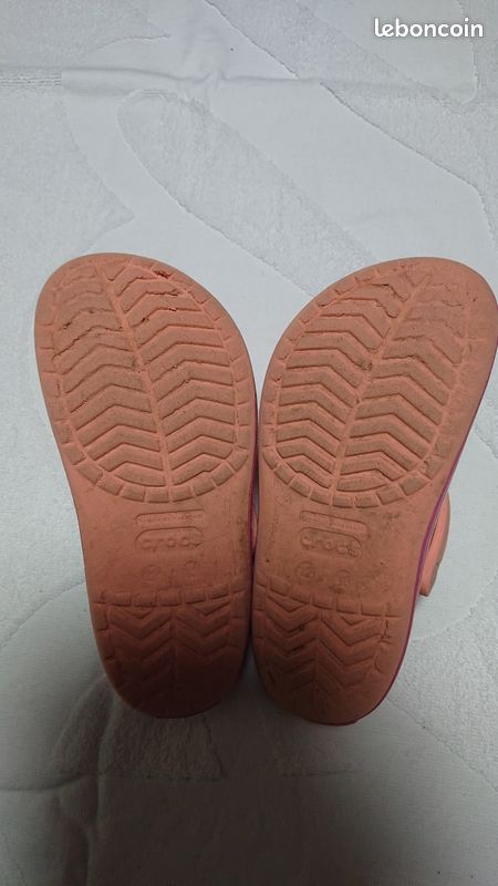 CROCS rose enfant P12 13 (image 2)