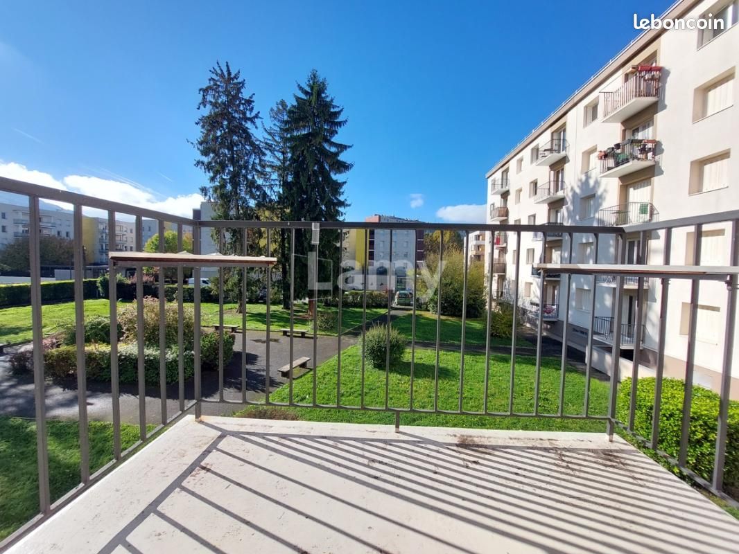 Appartement 3 pièces 57 m² · à Saint-Martin-d'Hères · 57 m² · 724 €/mois