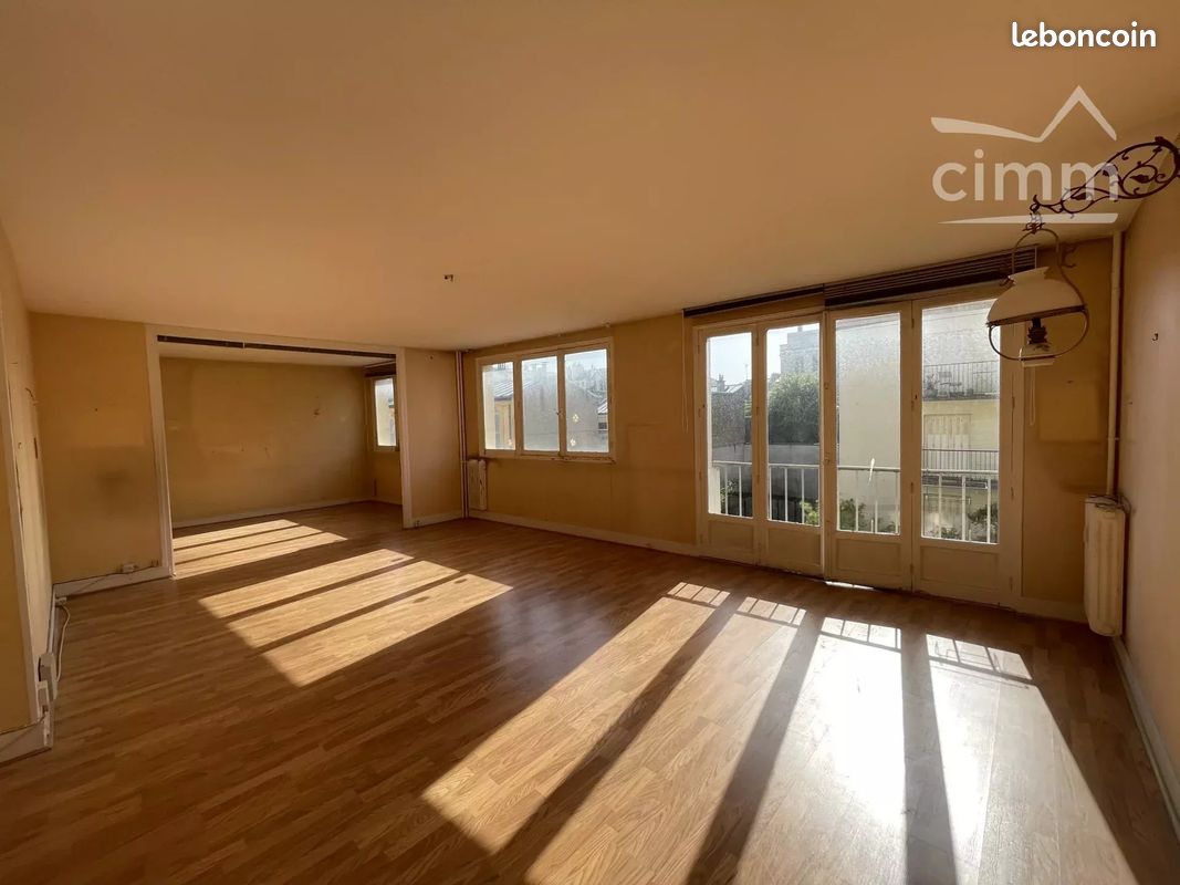 Appartement 4 pièces 82 m² · à Versailles · 82 m² · 500 000 €