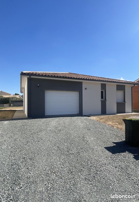 Maison 4 pièces 96 m² · à Le Taillan-Médoc · 96 m² · 1 250 €/mois