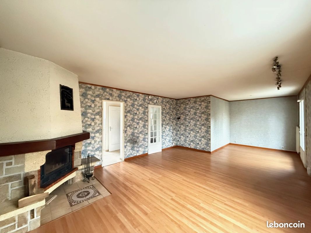 Maison 6 pièces 116 m² · à Combs-la-Ville · 116 m² · 279 000 €