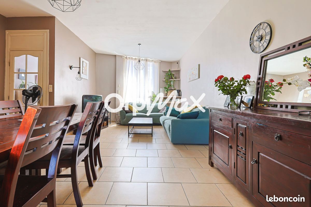 Maison 7 pièces 166 m² · à Tourcoing · 166 m² · 286 700 €