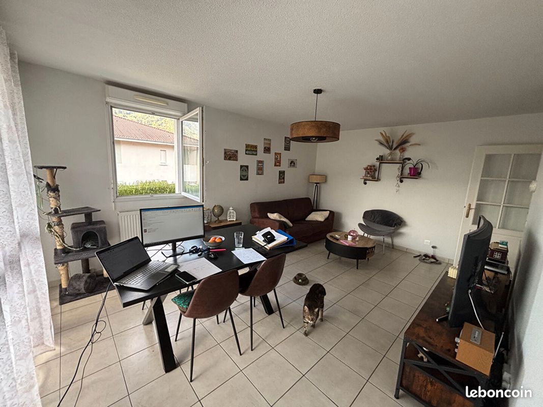 Appartement 4 pièces 83 m² · à Cluses · 83 m² · 1 010 €/mois