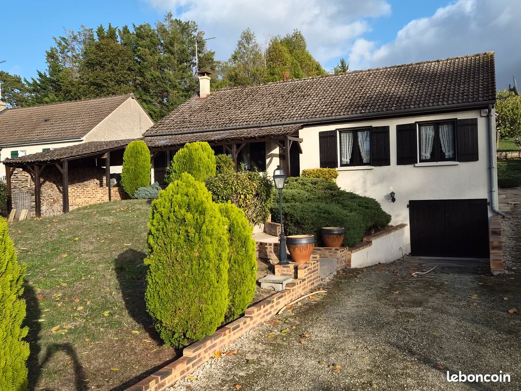 Maison 5 pièces 100 m² · à Fontenay-sur-Loing · 100 m² · 230 000 €